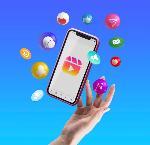 Students learning practical skills during a social media marketing internship